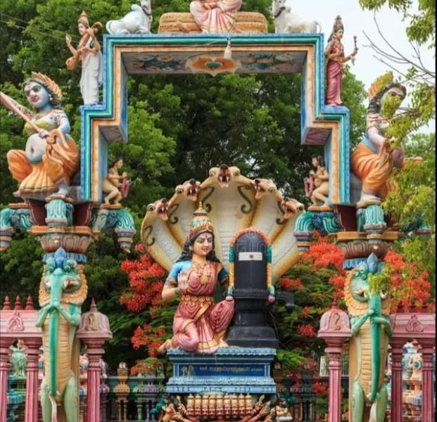 யாழ். ஊர்காவற்றுறை – நயினை நாகபூசணி அம்மன் திருக்கோயில்